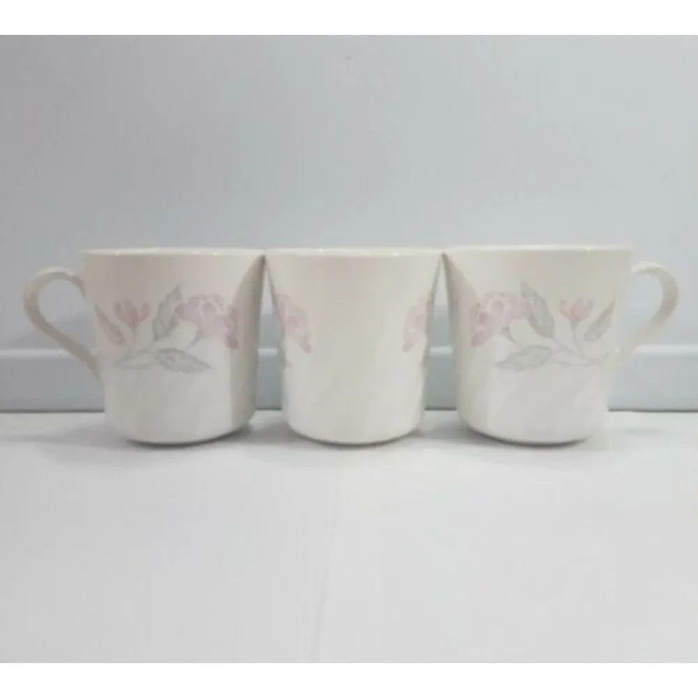 Corning Ware Mugs Coffee Tea Cups Made In USA Set Of 3 EUC Excellent Used Condit
